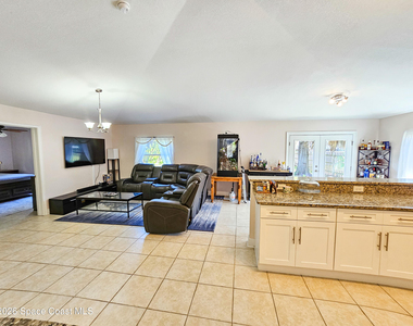 1044 Bernice Road - Photo Thumbnail 7