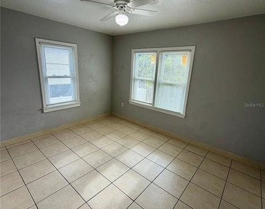 827 Paris Avenue S - Photo Thumbnail 4