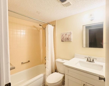 1750 Belleair Forest Drive - Photo Thumbnail 14