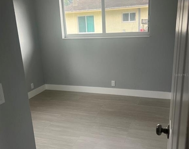836 Sw 2nd Terrace - Photo Thumbnail 18
