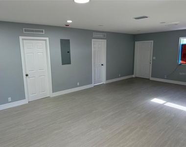 836 Sw 2nd Terrace - Photo Thumbnail 11