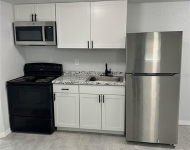 1104 E 140th Avenue - Photo Thumbnail 21
