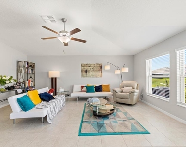 16561 Delia Street - Photo Thumbnail 8