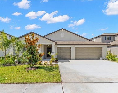 16561 Delia Street - Photo Thumbnail 1