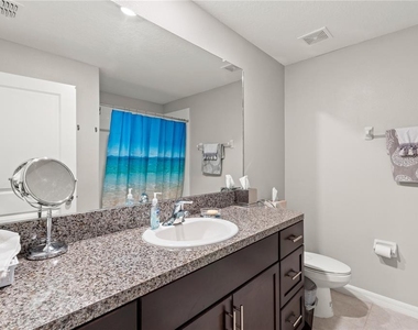 16561 Delia Street - Photo Thumbnail 11