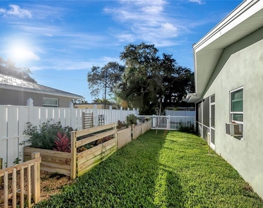 809 Jacaranda Drive - Photo Thumbnail 14