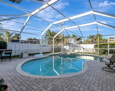809 Jacaranda Drive - Photo Thumbnail 13