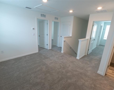 4409 Sand Dollar Way - Photo Thumbnail 16