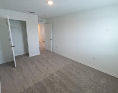 4409 Sand Dollar Way - Photo Thumbnail 2