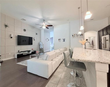 6456 Doe Path Court - Photo Thumbnail 12