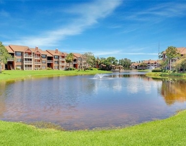 10200 Gandy Boulevard N - Photo Thumbnail 18