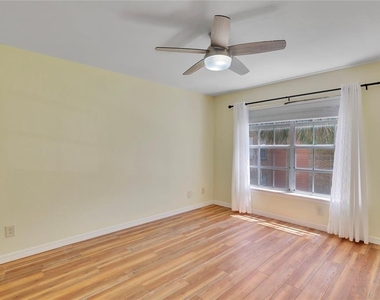 10200 Gandy Boulevard N - Photo Thumbnail 12