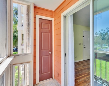 10200 Gandy Boulevard N - Photo Thumbnail 8