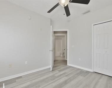 6437 Cypressdale Drive - Photo Thumbnail 15