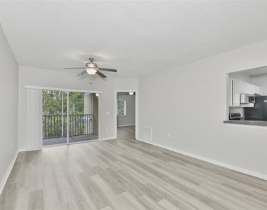 6437 Cypressdale Drive - Photo Thumbnail 5