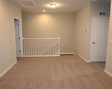 29897 Southwell Lane - Photo Thumbnail 9