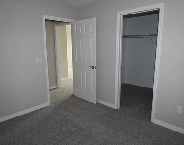 29897 Southwell Lane - Photo Thumbnail 12