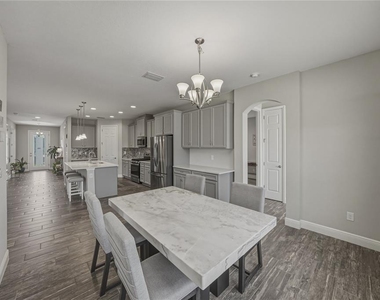 14633 Red Castle Avenue - Photo Thumbnail 26