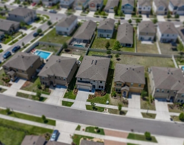 14633 Red Castle Avenue - Photo Thumbnail 90