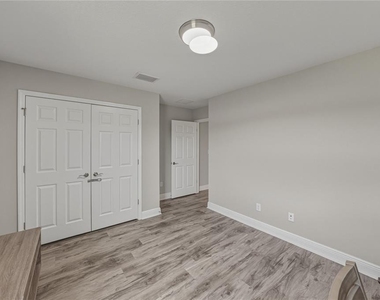 14633 Red Castle Avenue - Photo Thumbnail 56