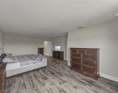 14633 Red Castle Avenue - Photo Thumbnail 42