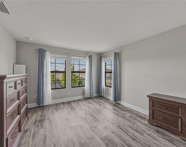14633 Red Castle Avenue - Photo Thumbnail 41