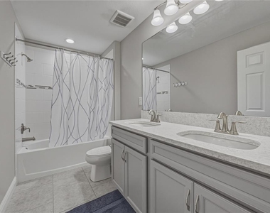 14633 Red Castle Avenue - Photo Thumbnail 53
