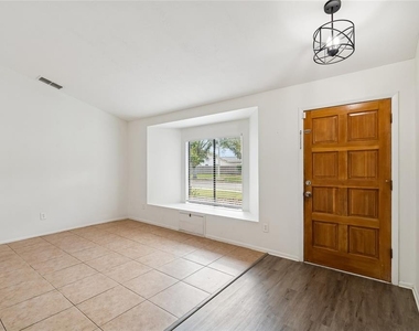 11903 Steppingstone Boulevard - Photo Thumbnail 4