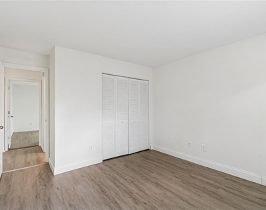 11903 Steppingstone Boulevard - Photo Thumbnail 29
