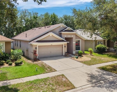 13804 Sigler Street - Photo Thumbnail 3