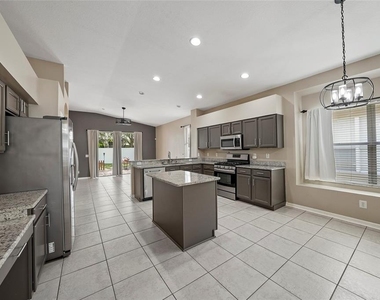 13804 Sigler Street - Photo Thumbnail 7