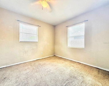 4201 Benson Avenue N - Photo Thumbnail 17