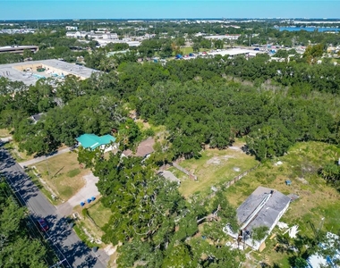 6920 Delano Avenue - Photo Thumbnail 39