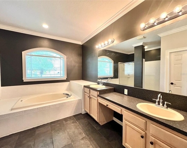 2848 Duncan Tree Circle - Photo Thumbnail 15