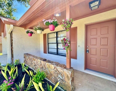 1603 Southcrest Court - Photo Thumbnail 3