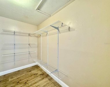 1603 Southcrest Court - Photo Thumbnail 28