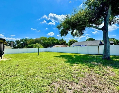 1603 Southcrest Court - Photo Thumbnail 33