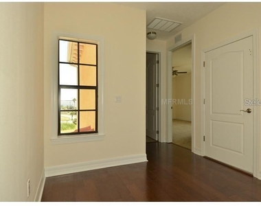 6404 Margarita Shores Lane - Photo Thumbnail 7