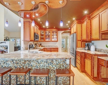 6214 Farthing Street - Photo Thumbnail 11