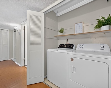 510 Orange Drive - Photo Thumbnail 12