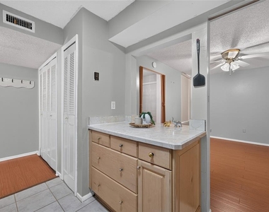 510 Orange Drive - Photo Thumbnail 11