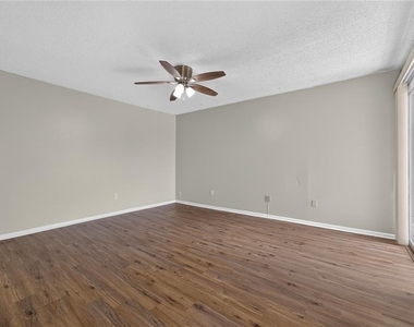 510 Orange Drive - Photo Thumbnail 14