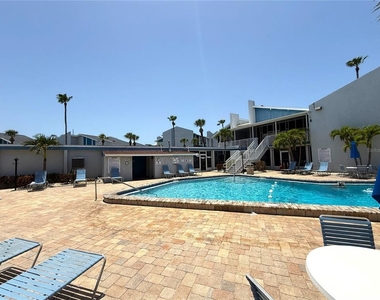 201 Medallion Boulevard - Photo Thumbnail 25