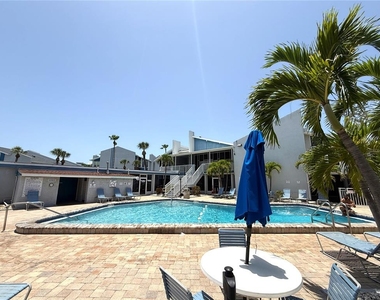 201 Medallion Boulevard - Photo Thumbnail 22