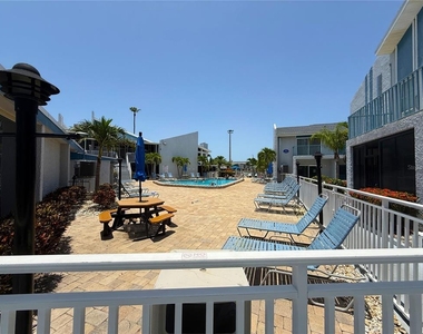 201 Medallion Boulevard - Photo Thumbnail 23