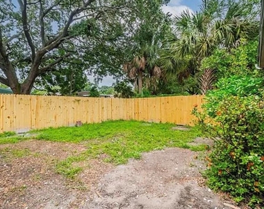 1706 W Palmetto Street - Photo Thumbnail 22