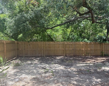 3830 Valley Tree Drive - Photo Thumbnail 16