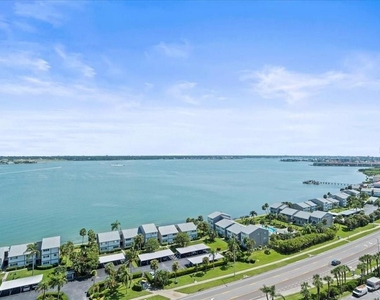 1270 Gulf Boulevard - Photo Thumbnail 25