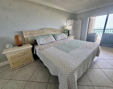 1270 Gulf Boulevard - Photo Thumbnail 13