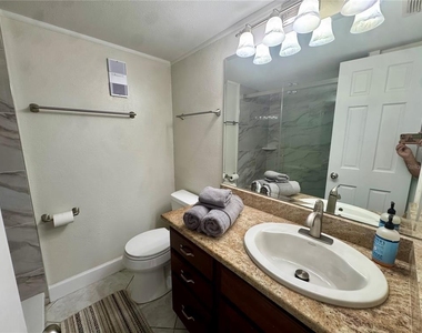 1270 Gulf Boulevard - Photo Thumbnail 16